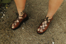 Load image into Gallery viewer, THE METTALICKS *COPPER sandal
